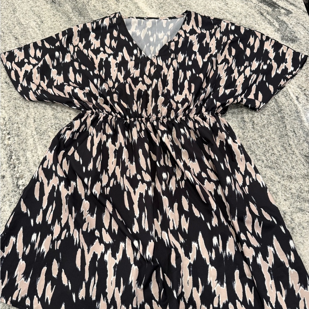 Black and Blush Abstract Print V-Neck Cover Up